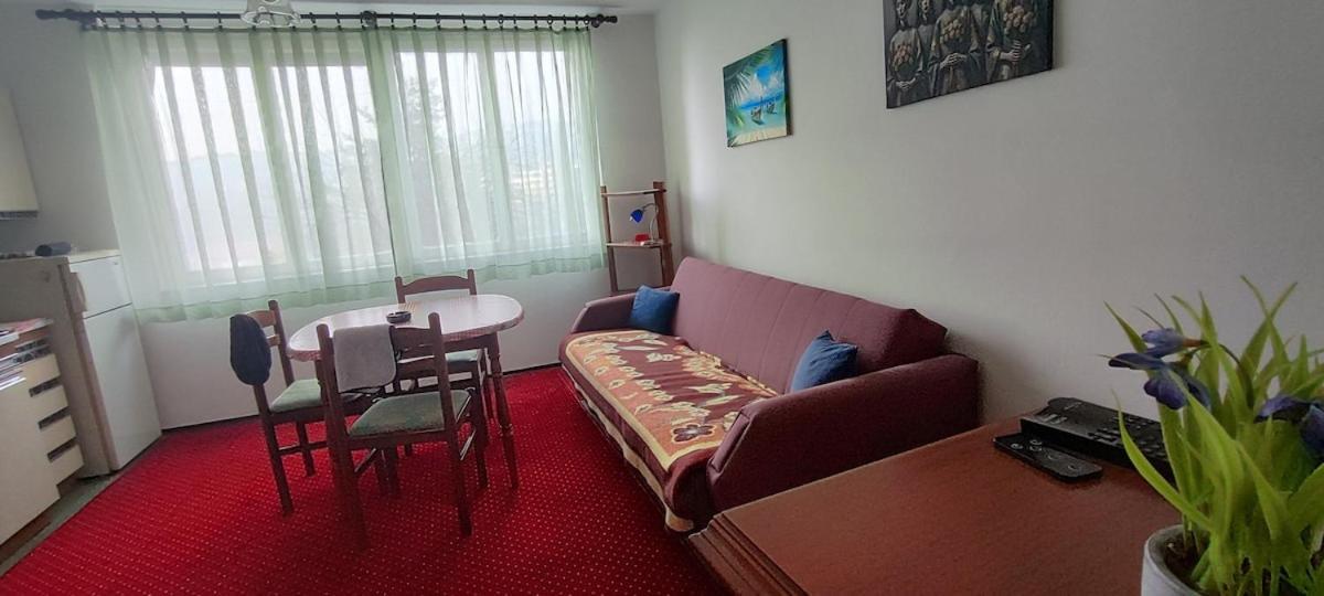 Apartment Station